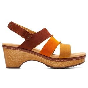 Clarks Women's Seannah Glow Suede Slingback Wedge Sandal Tan/Brown Suede, Size 9